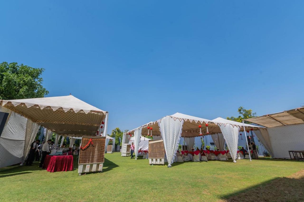 Hotel Prime Safari Джайпур Екстериор снимка