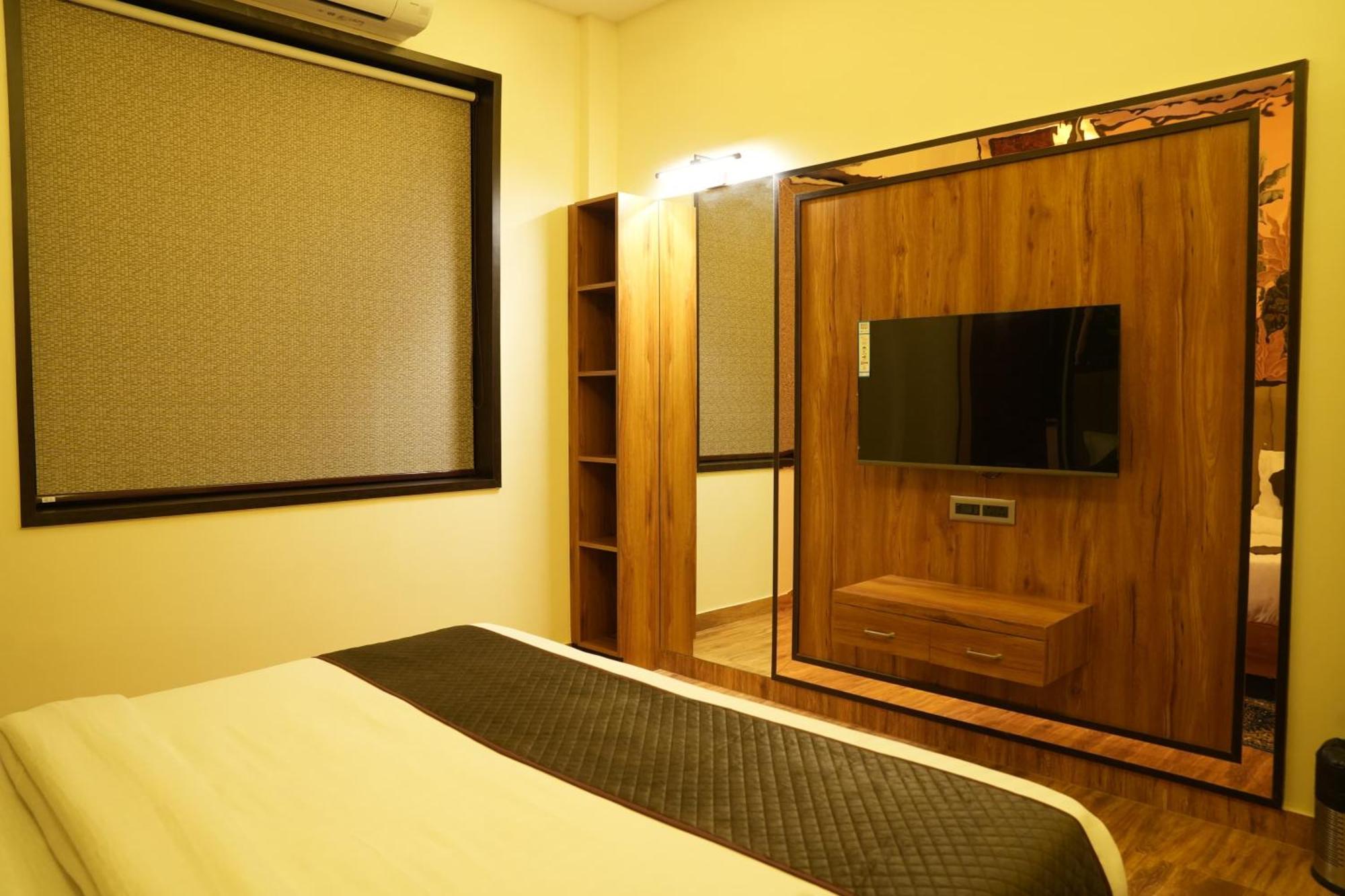 Hotel Prime Safari Джайпур Екстериор снимка