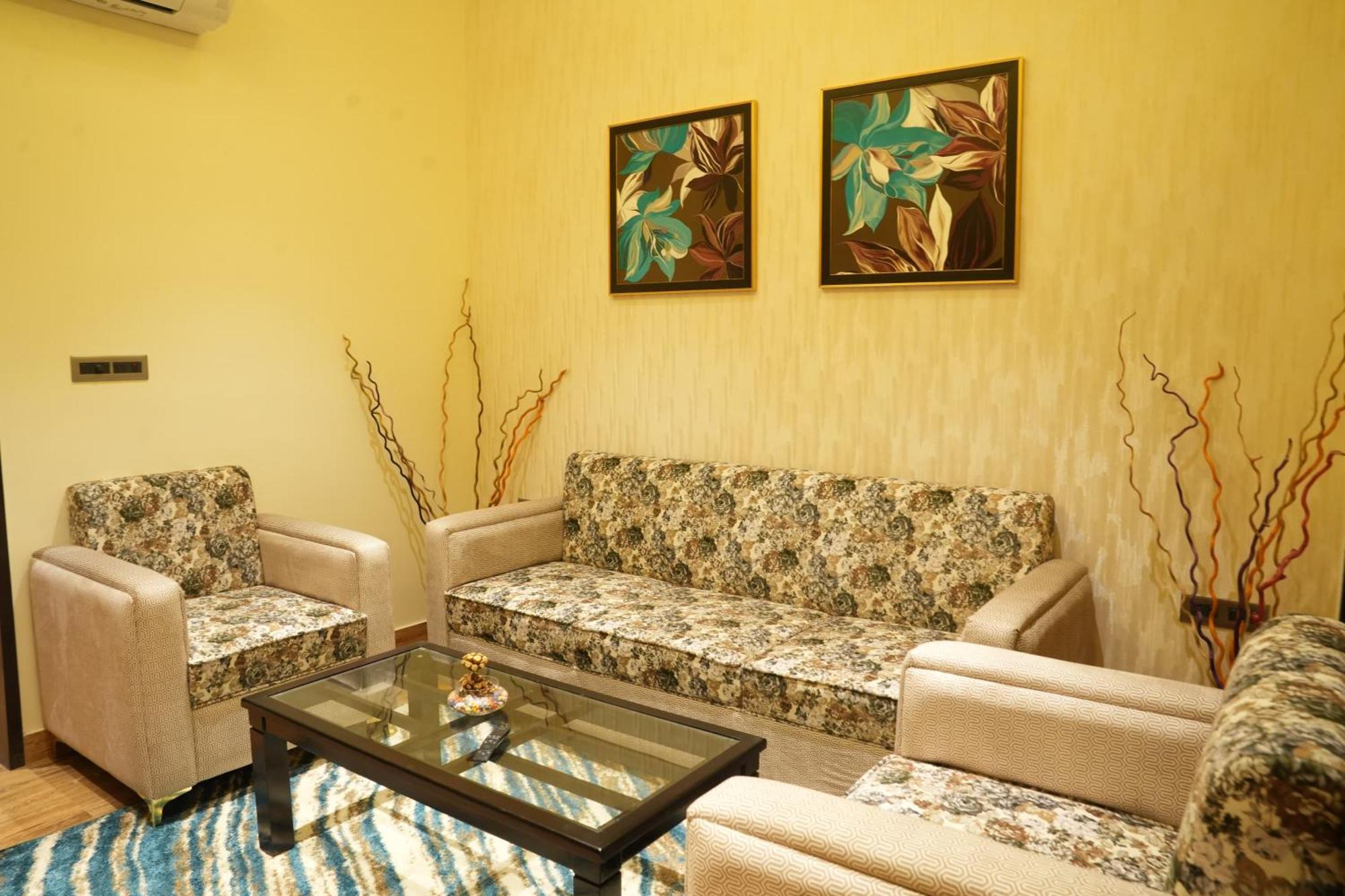 Hotel Prime Safari Джайпур Екстериор снимка